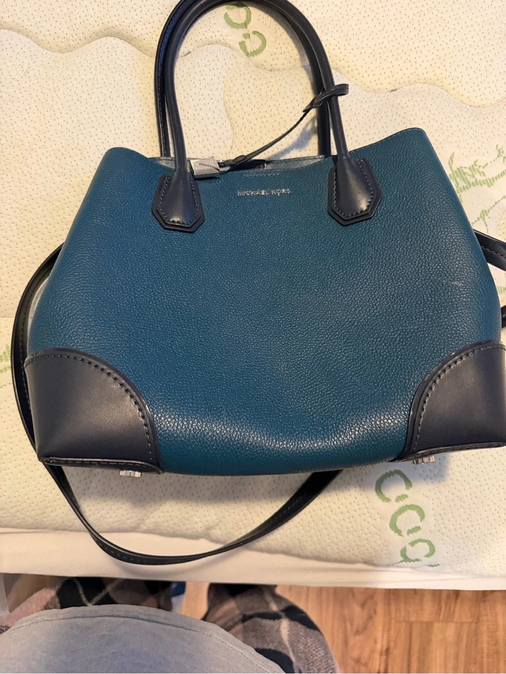 Michael Kors Turquoise Card Holder with Silver Plate